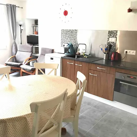 Maison Renovee Dans Un Corps De Ferme 度假居