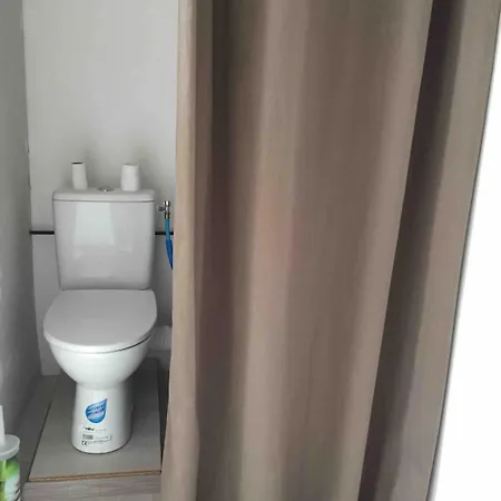 Maison Renovee Dans Un Corps De Ferme 度假居 *